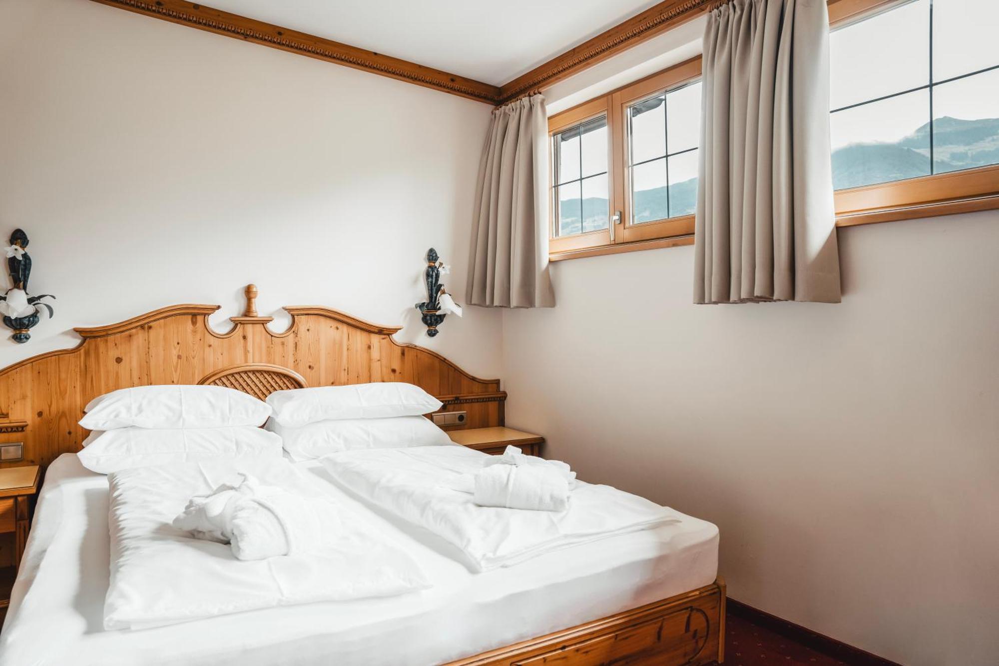 Hotel Held Fügen Exteriér fotografie