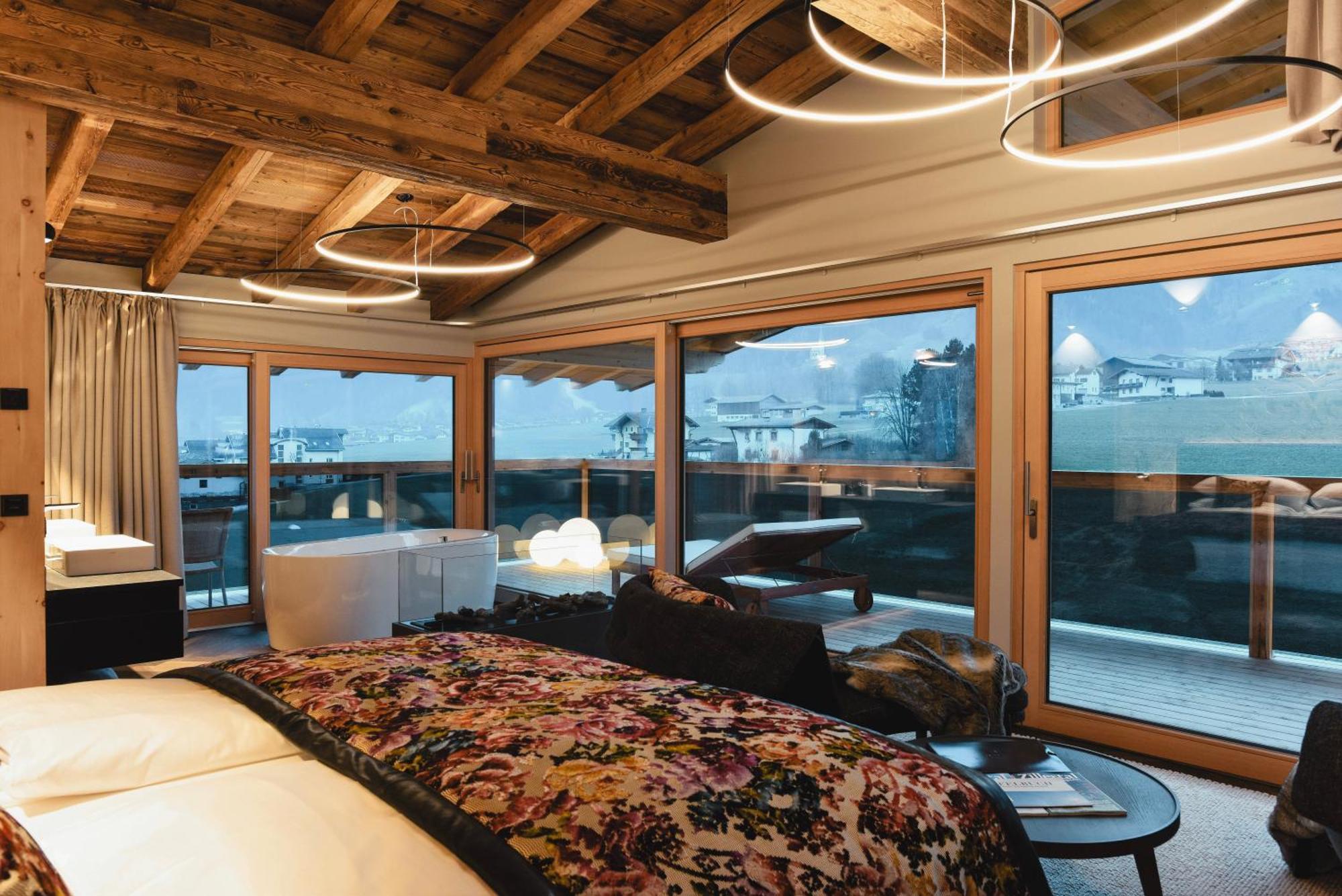 Hotel Held Fügen Exteriér fotografie