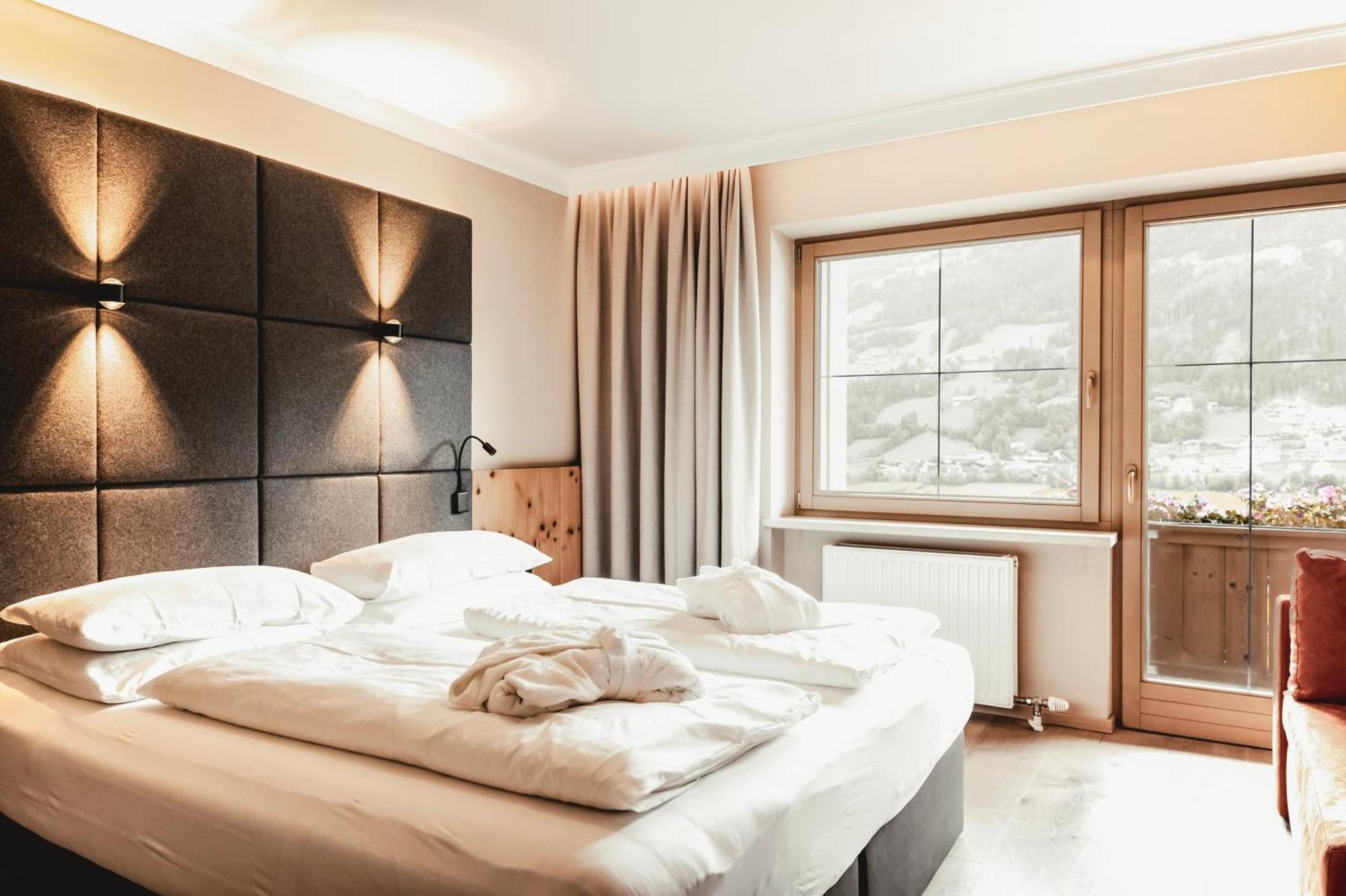 Hotel Held Fügen Exteriér fotografie